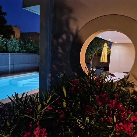 Heated Pool, Indoor Spa, 5bedroom, 10pl, Near Cap D'agde, Mediterranean Agde
