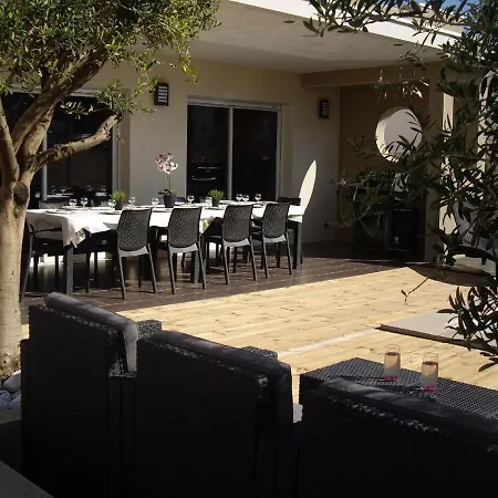 Villa Heated Pool, Indoor Spa, 5bedroom, 10pl, Near Cap D'agde, Mediterranean Agde