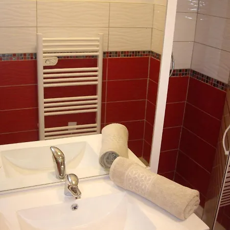 Heated Pool, Indoor Spa, 5bedroom, 10pl, Near Cap D'agde, Mediterranean *